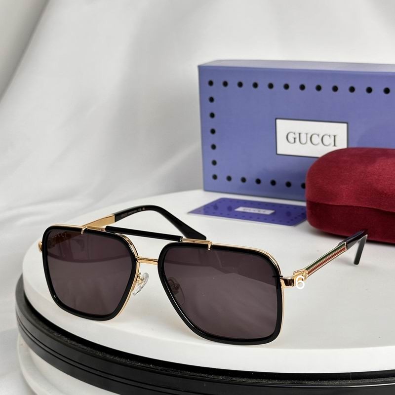 Gucci Sunglasses 915